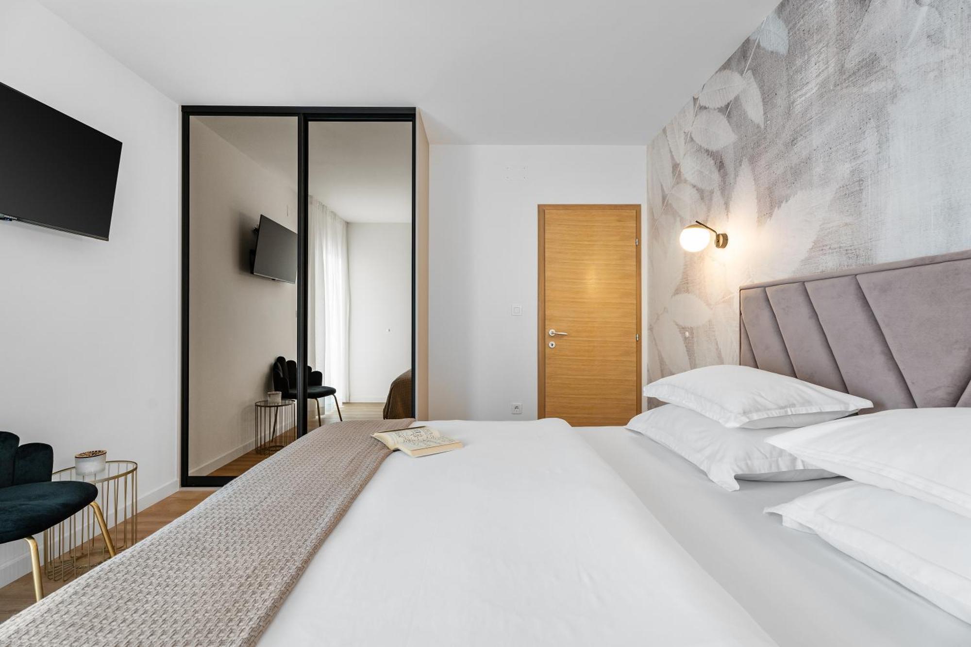 Apartments Bakota โอมิช ภายนอก รูปภาพ