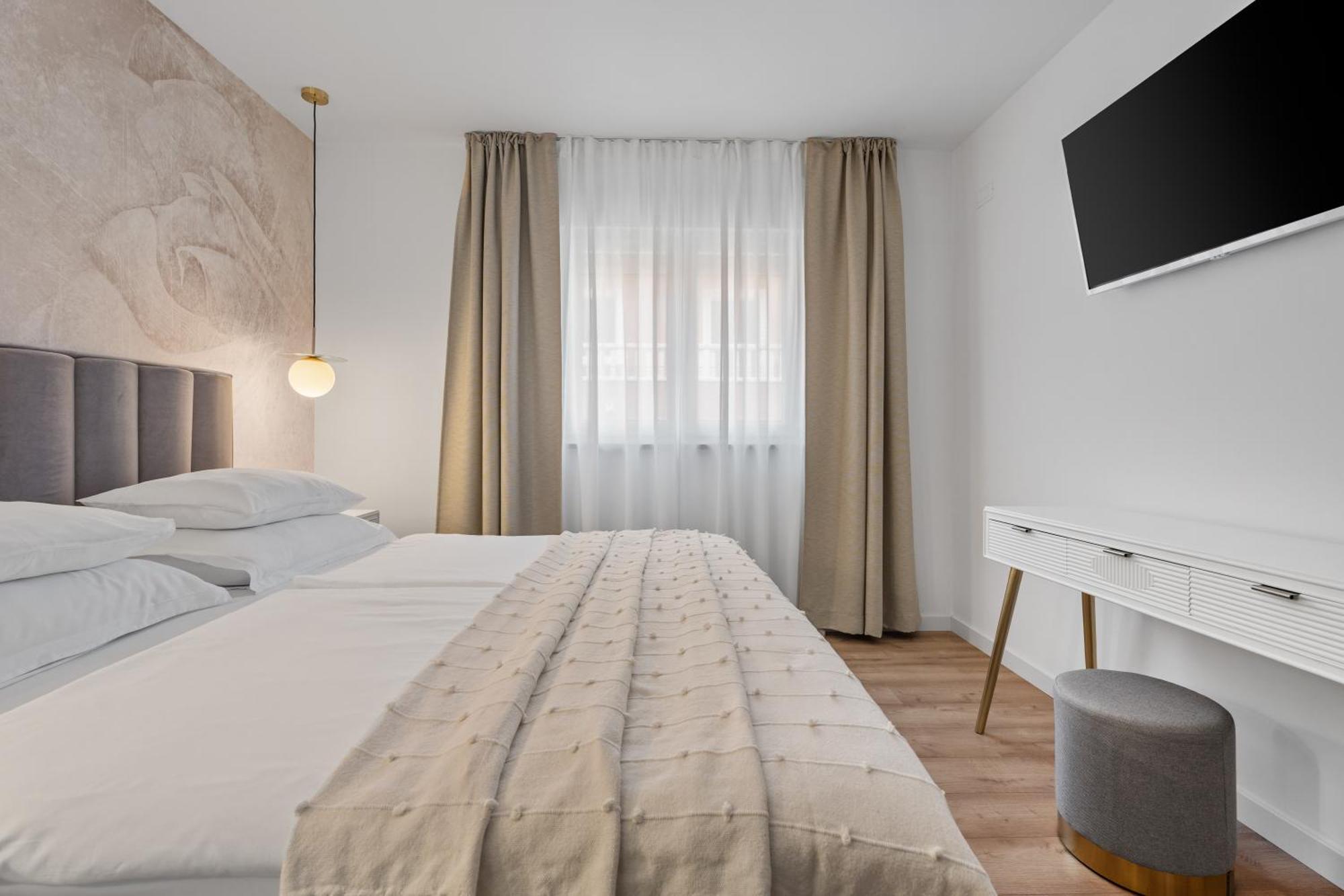 Apartments Bakota โอมิช ภายนอก รูปภาพ