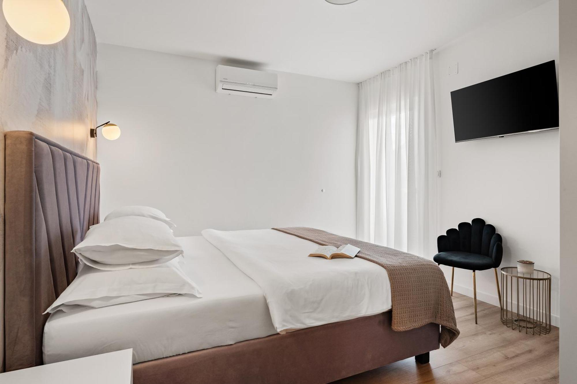 Apartments Bakota โอมิช ภายนอก รูปภาพ