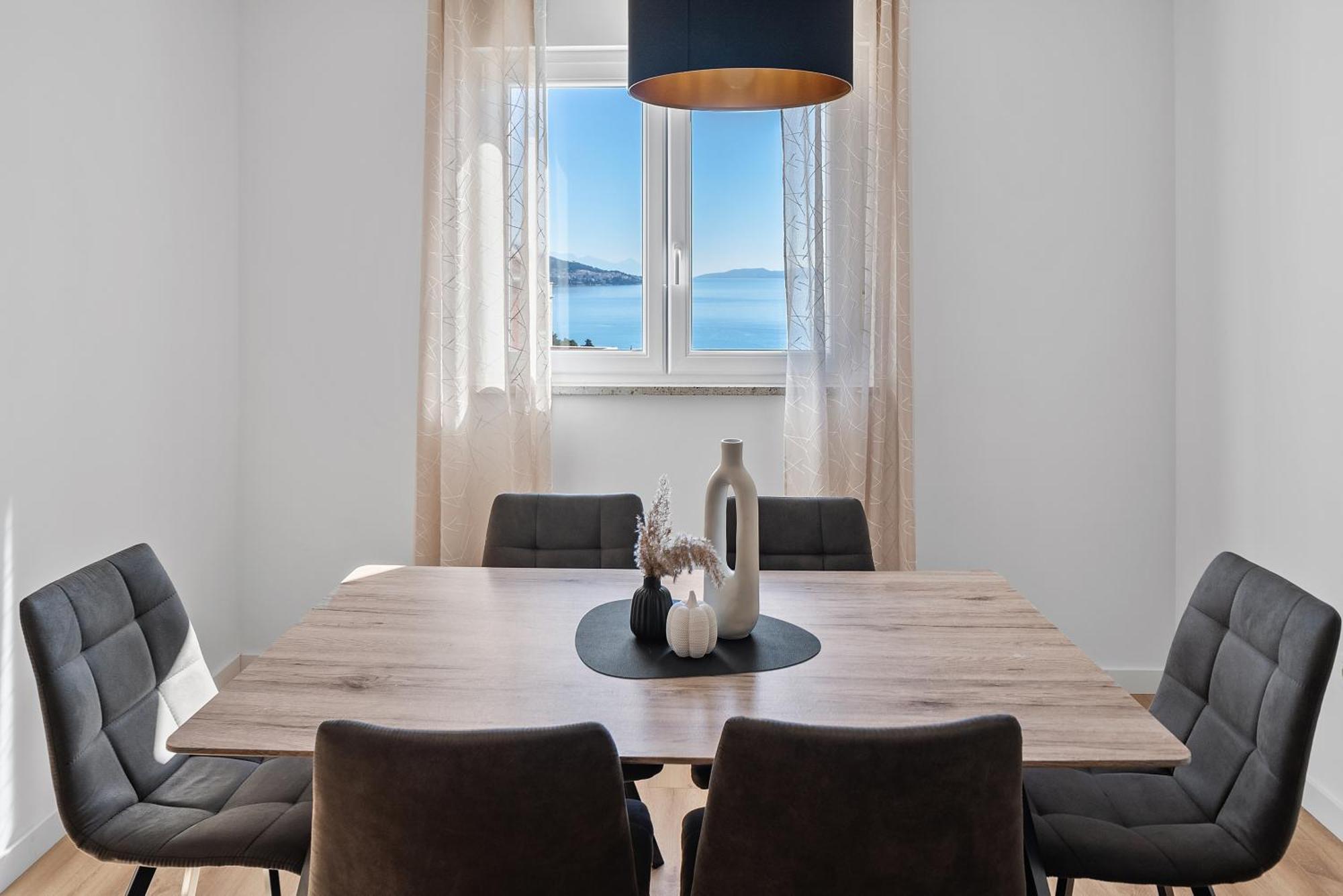 Apartments Bakota โอมิช ภายนอก รูปภาพ