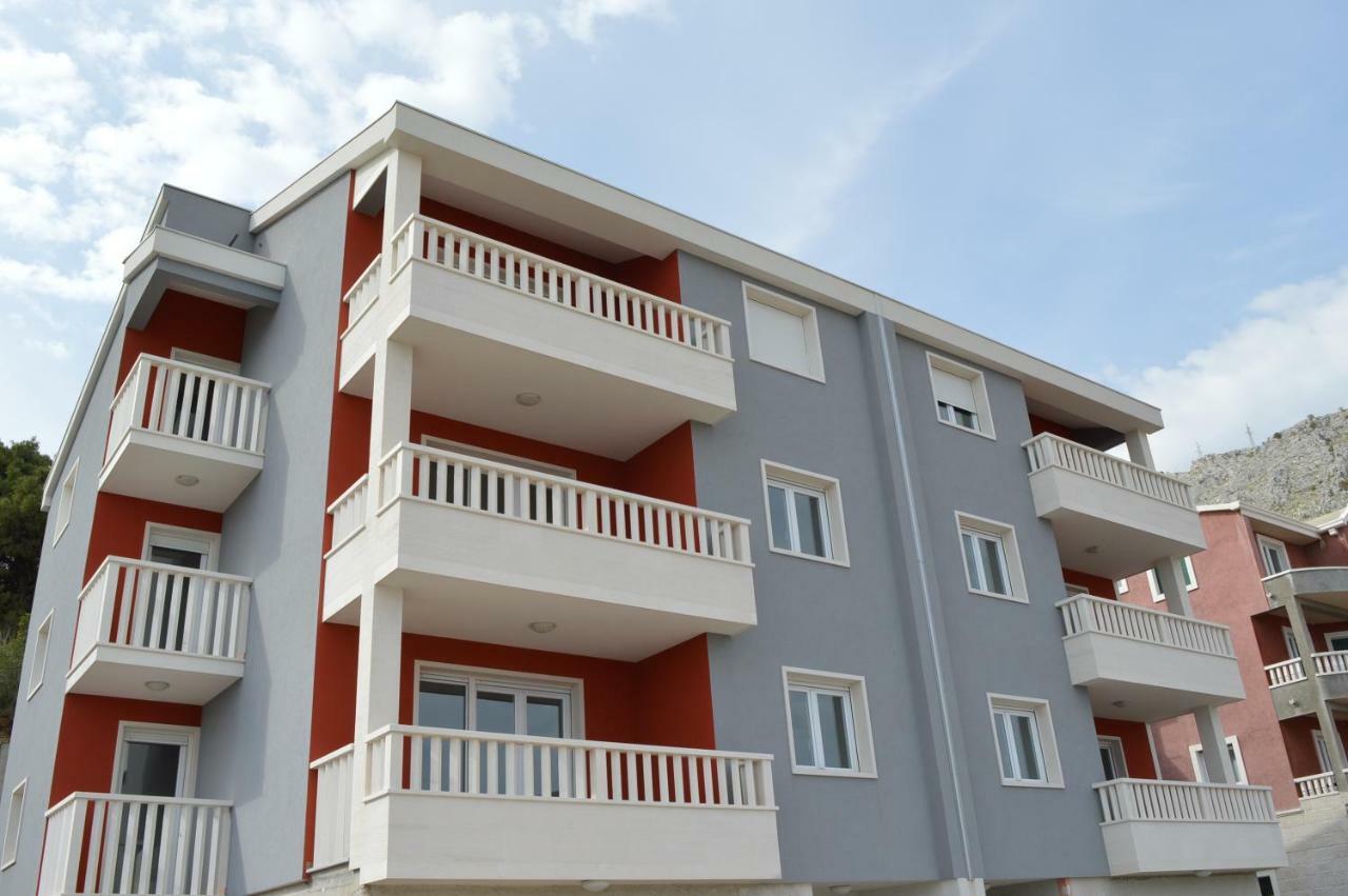 Apartments Bakota โอมิช ภายนอก รูปภาพ